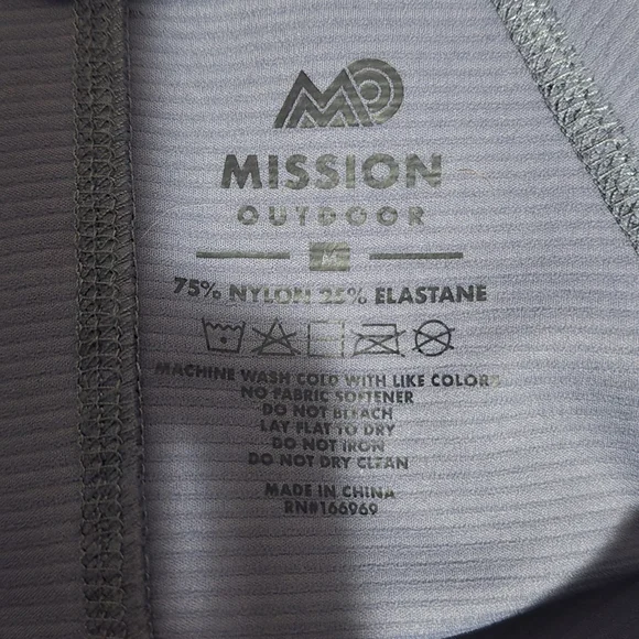 Elegant Navy Long-Sleeve Dress - Picture 11 of 11